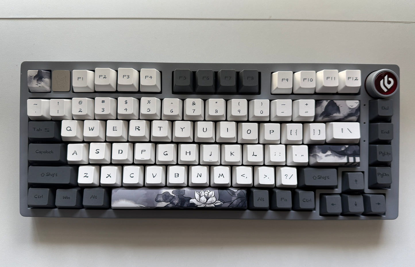 B&W Lotus keyboard